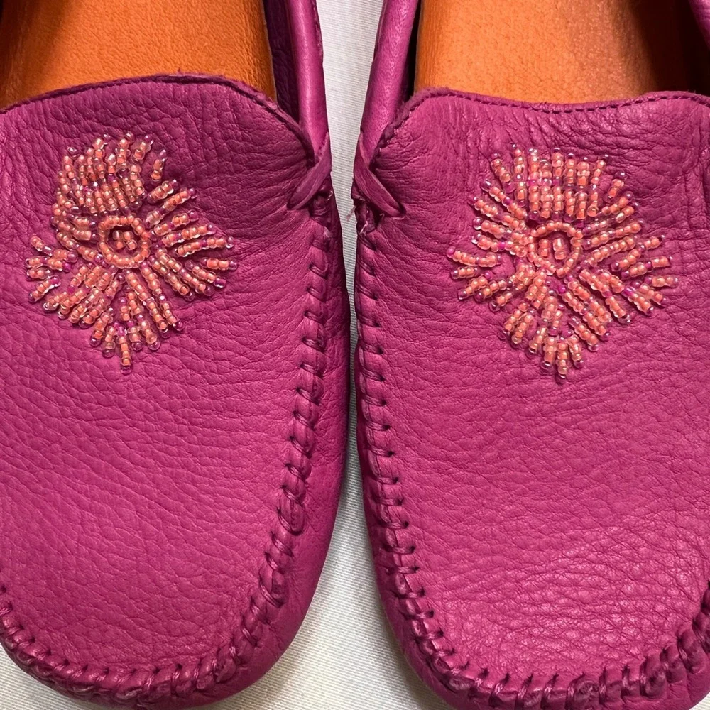 Hush Puppies Magenta Pink Beaded Boho Leather Moccasin Loafers Flats Size 7.5M
